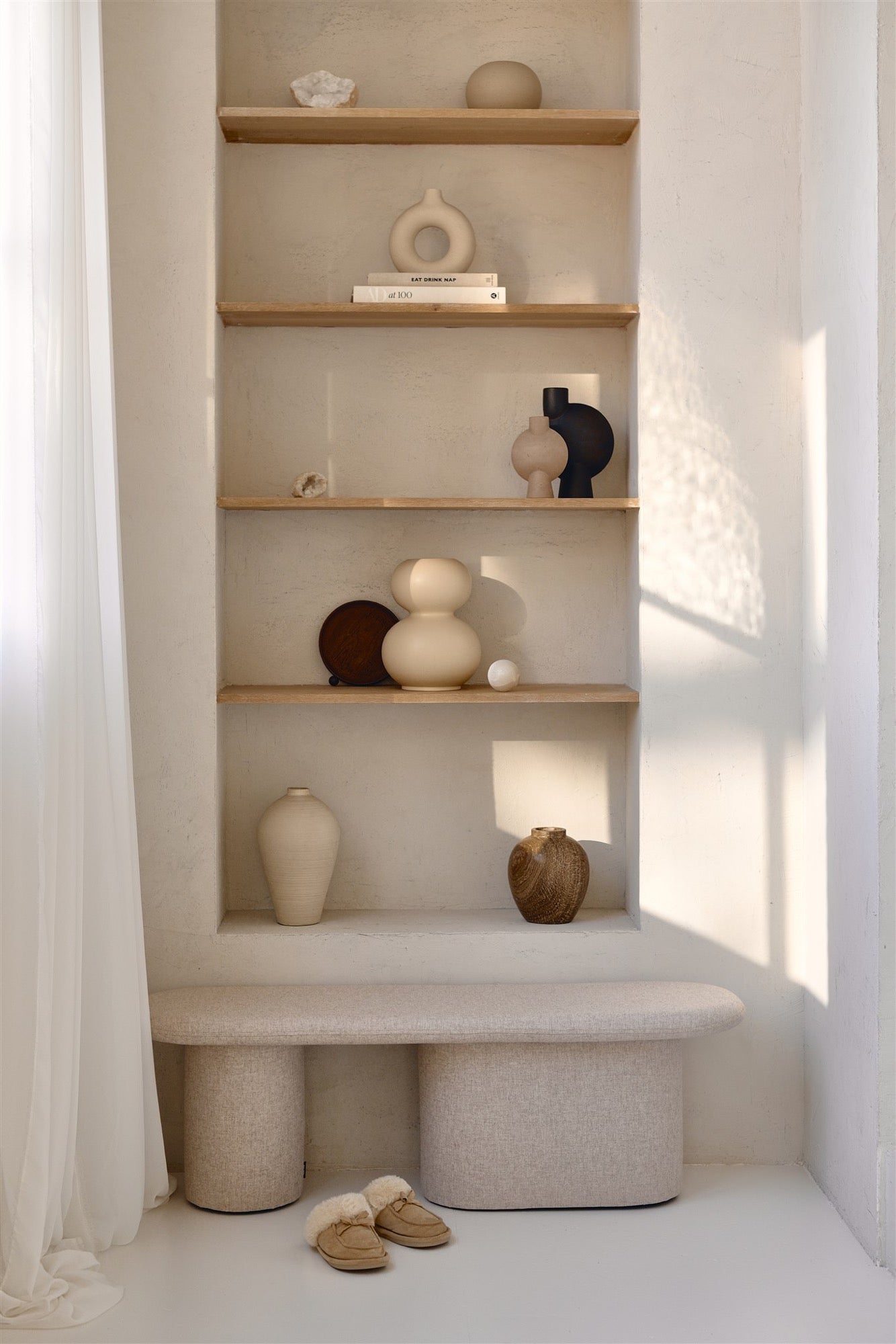 beige gift-guide hallway indoor vases benches light-grey living-room seatings 