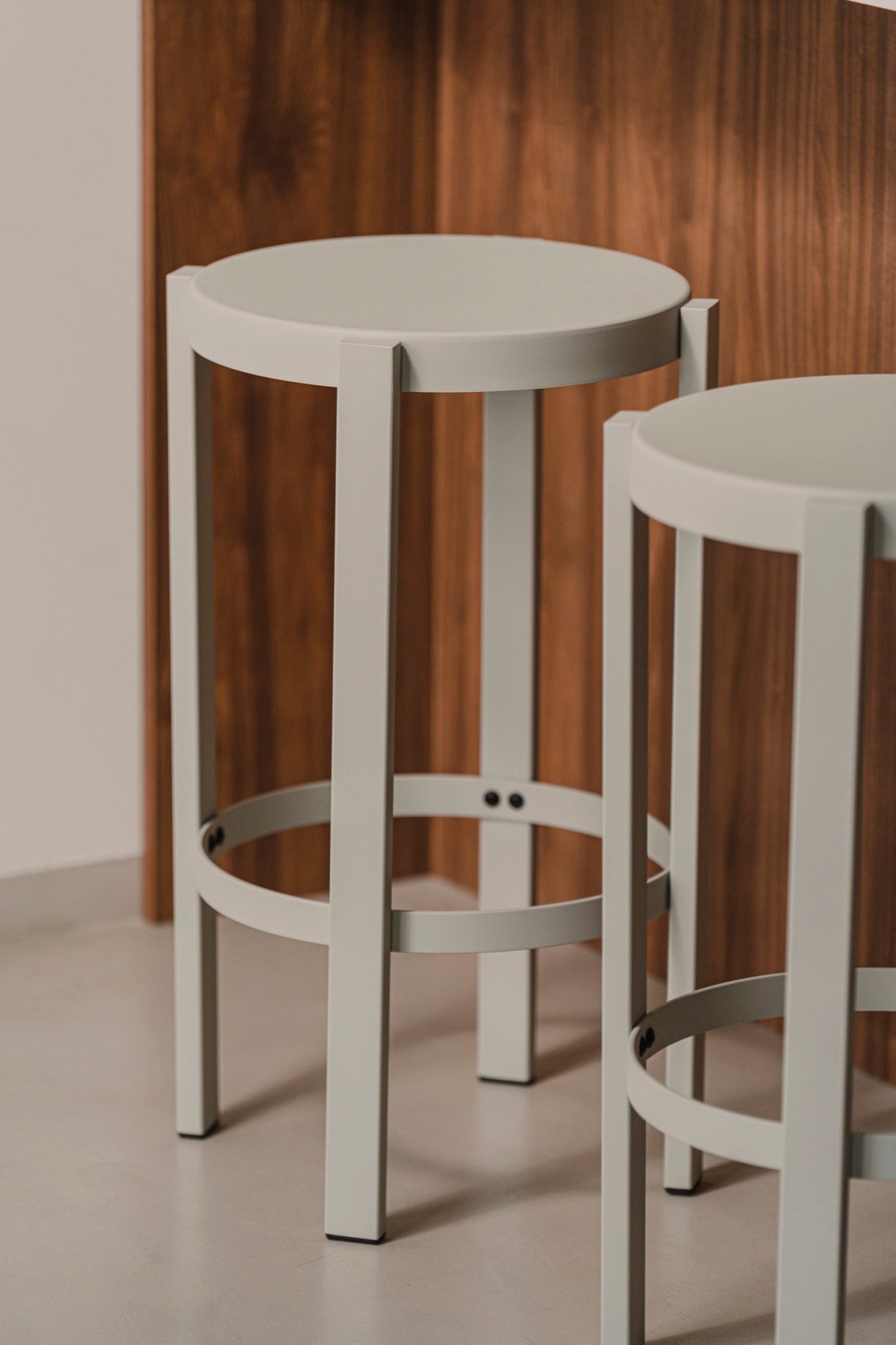 bar-stools dining-room indoor light-grey new-arrivals 