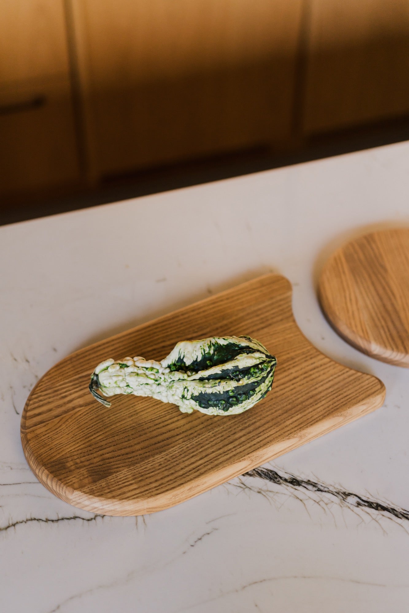dining-room gift-guide indoor oak platters trays 