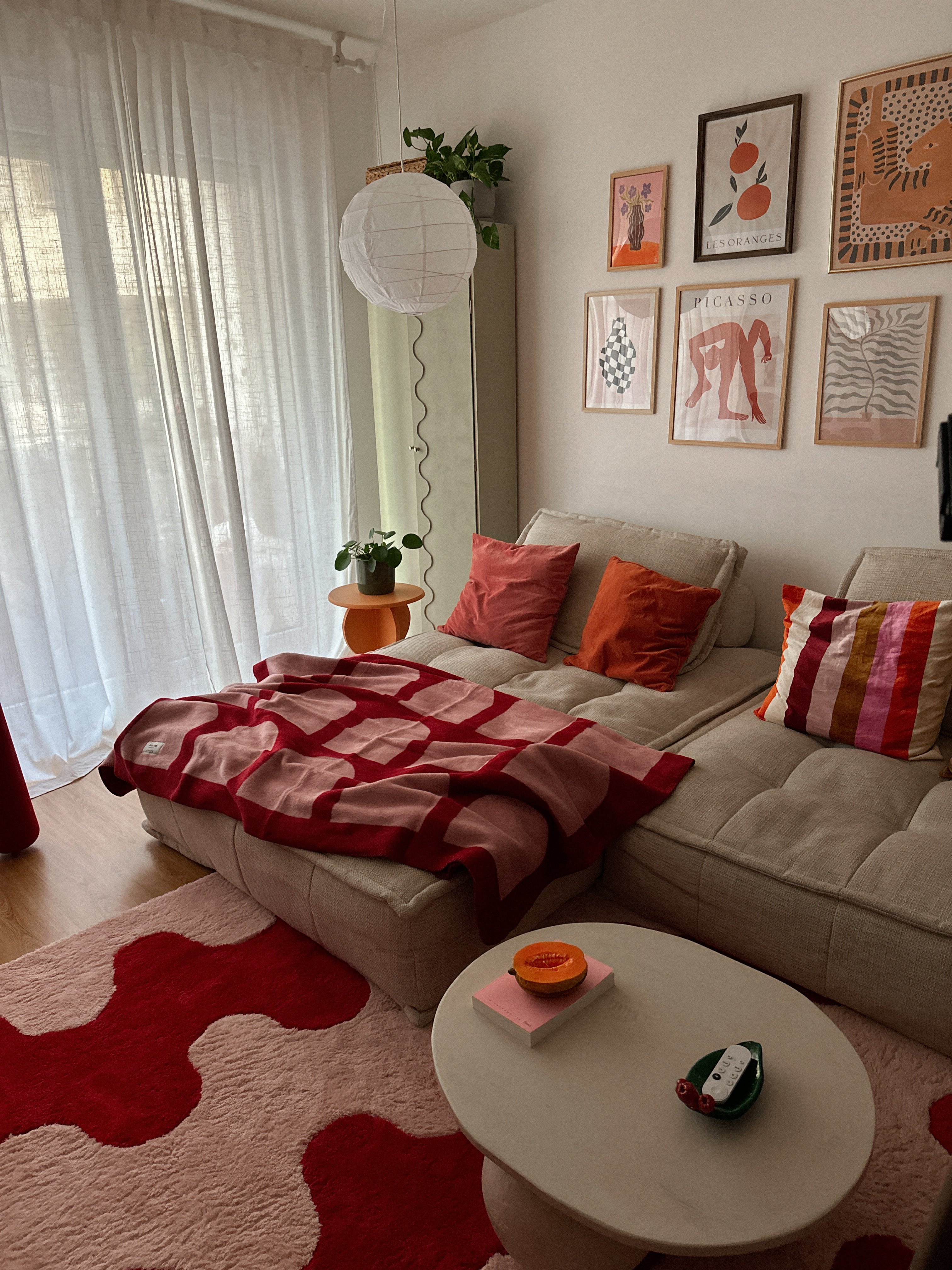 Herbst-Ideen Indoor-Wohnzimmer rosa Überwürfe Geschenk-Guide Winter-Ideen 