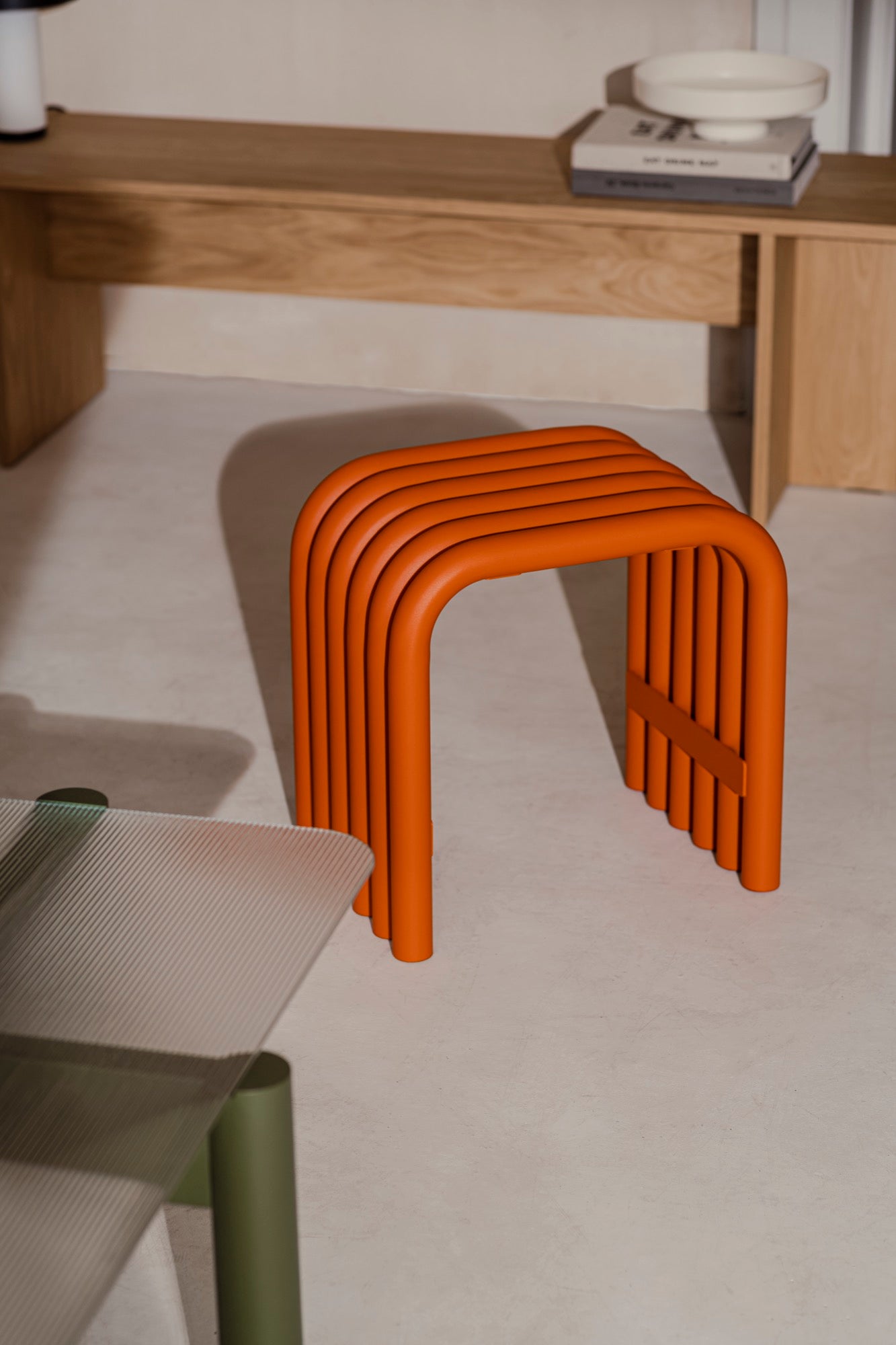 indoor living-room orange spring-ideas stools benches bowls dining-room oak seatings summer-interior 