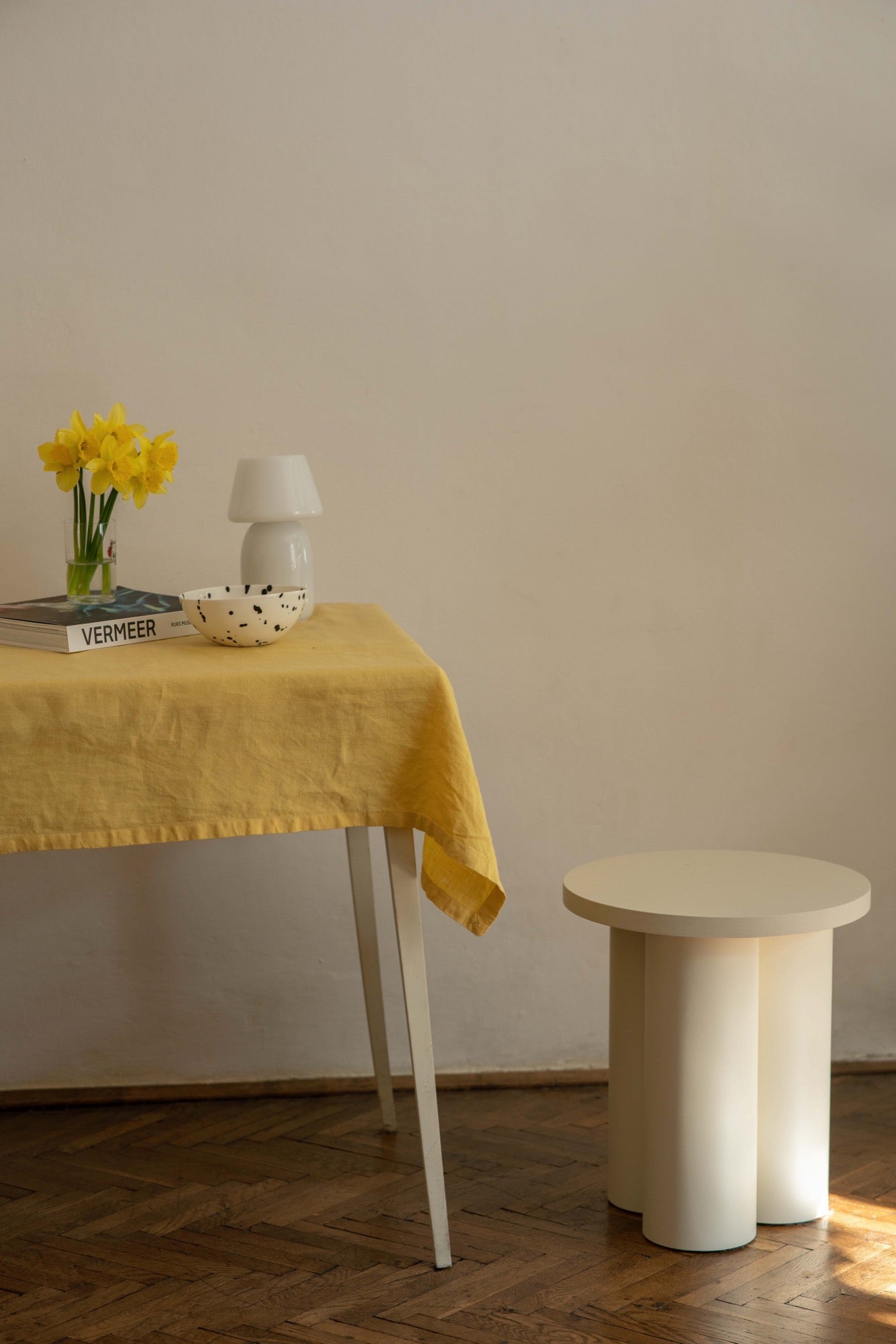 indoor light-grey living-room stools beige home-office seatings 