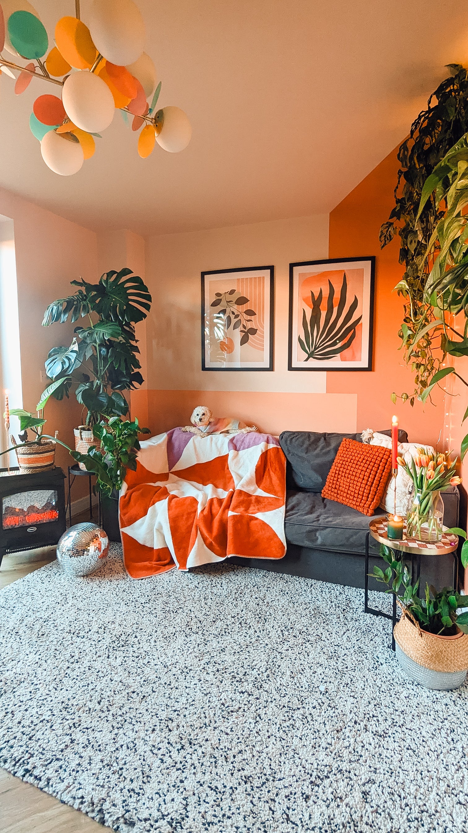 dopamine-décor intérieur salon orange Plaids terracotta 